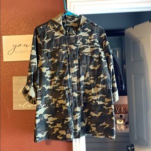 Camo Women’s Jacket